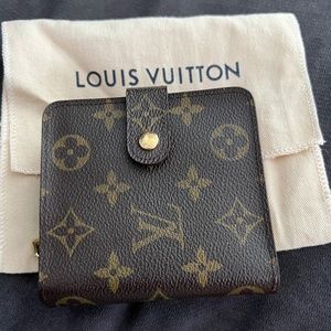 Louis Vuitton Wallet